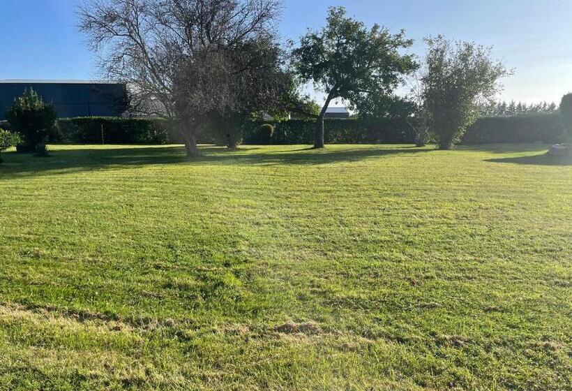 مبيت وإفطار La Villa Du Fresneaux