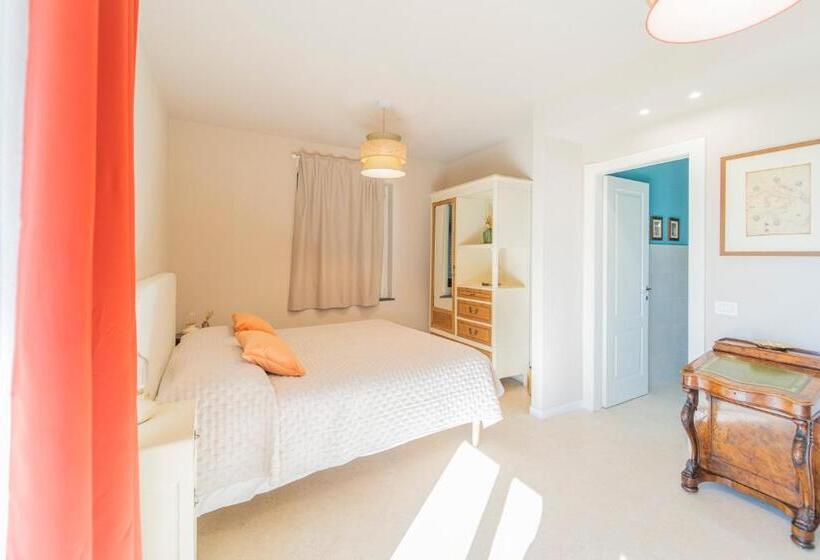 تختخواب و صبحانه Villa Chicchi   Sestri Levante