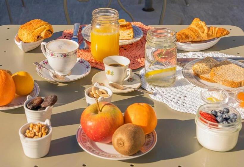 تختخواب و صبحانه Villa Chicchi   Sestri Levante