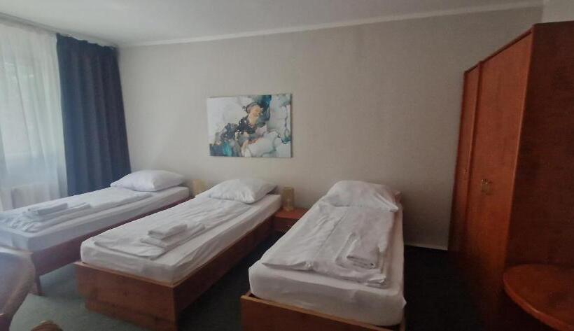 Businesshotel Am Peetzsee Grünheide