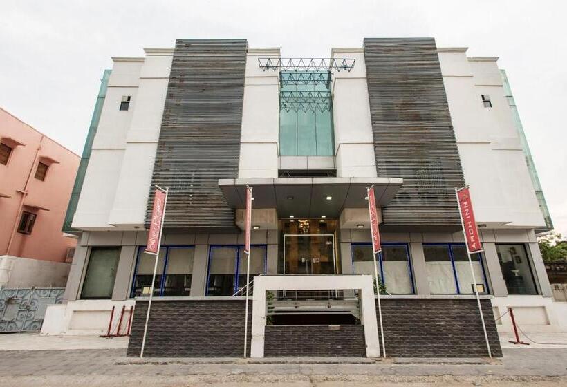 Collection O Hotel Arch Inn