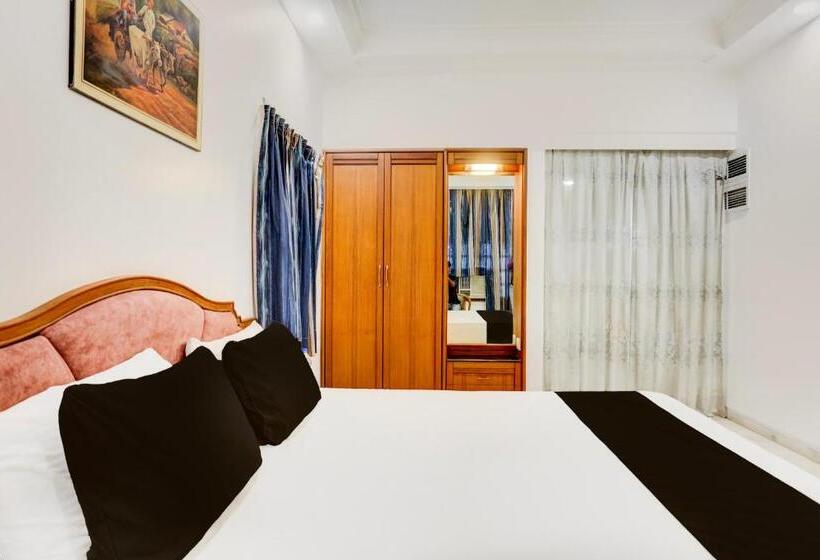 Collection O Hotel Khalsa Palace