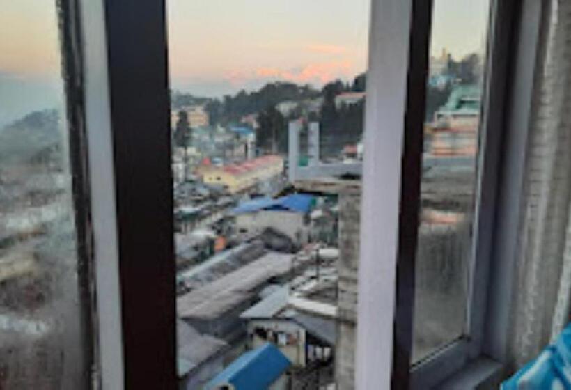 Darjeeling Hotel Sandrup , Darjeeling