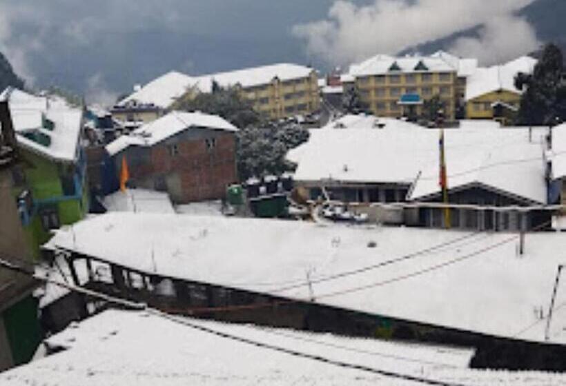 Darjeeling Hotel Summer Palace , Darjeeling