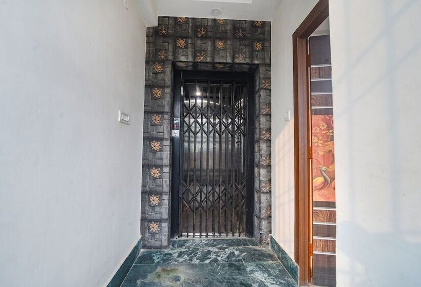 Fabhotel Buddha Sunrise