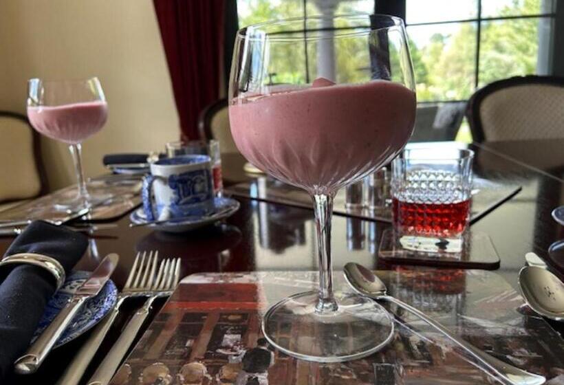 Fontainebleau Luxury B&b