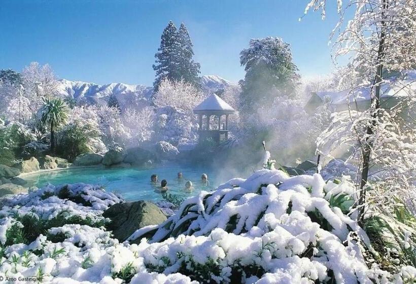 Fontainebleau Luxury B&b