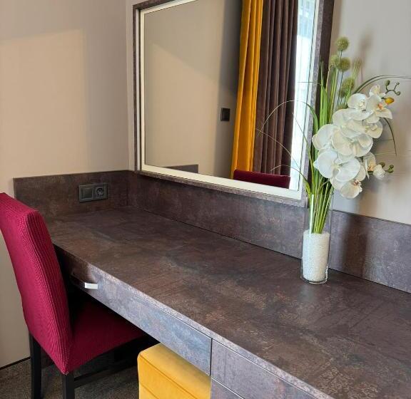 Отель стоичковата къща гр. стрелча