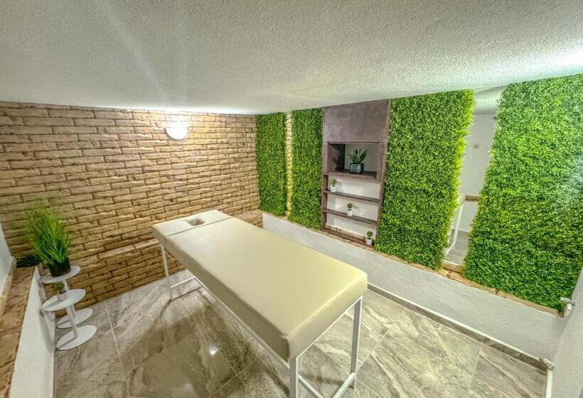 Отель стоичковата къща гр. стрелча