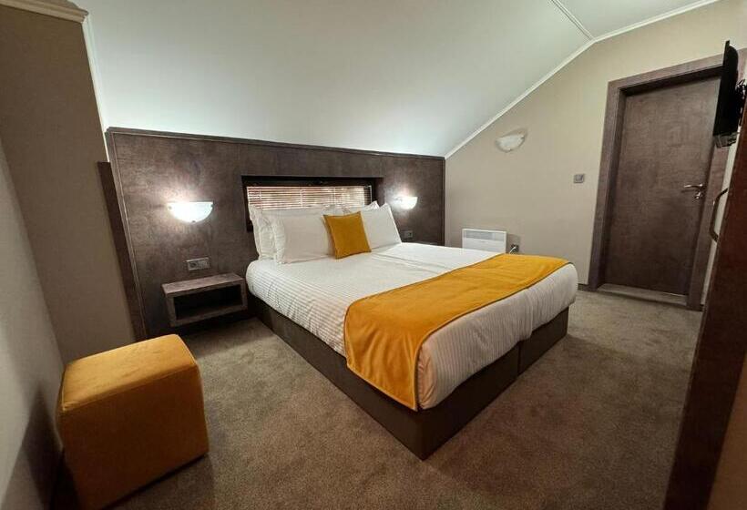 Отель стоичковата къща гр. стрелча