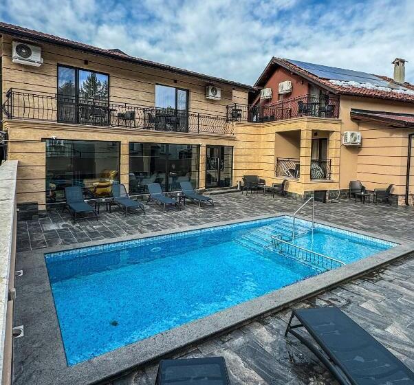 Отель стоичковата къща гр. стрелча