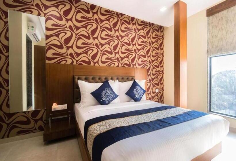 فندق Arton Regency Near Terminal 2 Airport