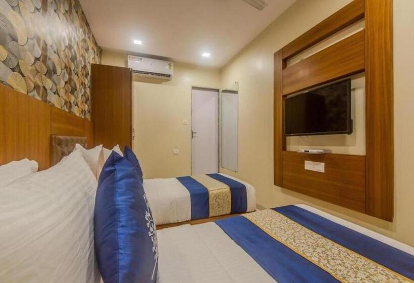فندق Arton Regency Near Terminal 2 Airport