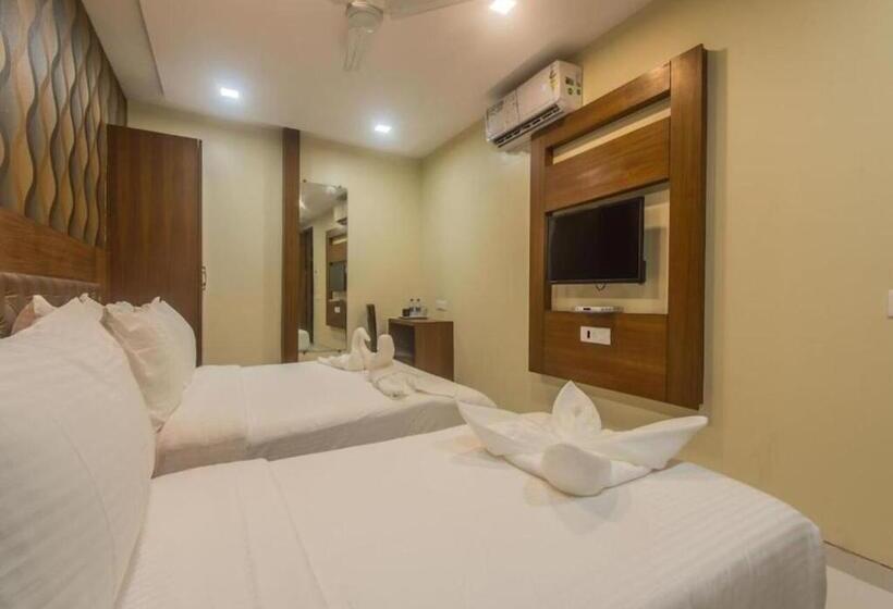 فندق Arton Regency Near Terminal 2 Airport