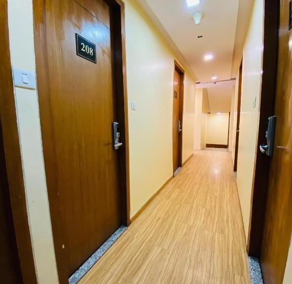 Hotel Arton Regency Near Terminal 2 Airport