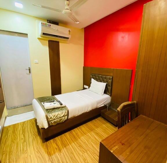 Hotel Arton Regency Near Terminal 2 Airport