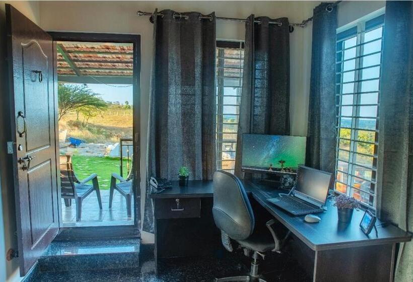 Отель Astroville, Begur