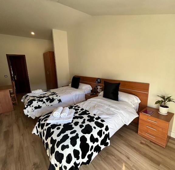 בית מלון כפרי Bicis & Vacas