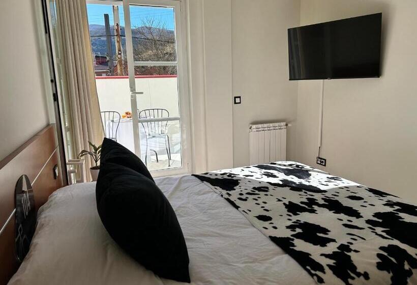 בית מלון כפרי Bicis & Vacas