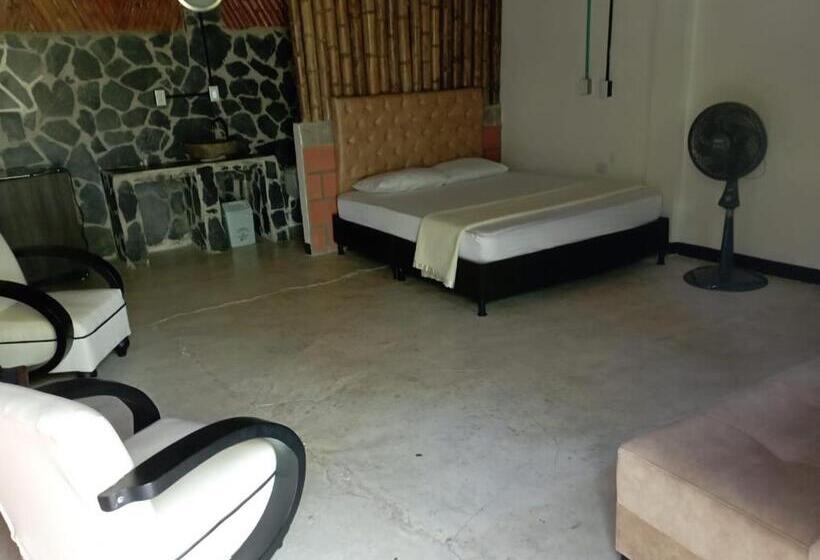 호텔 Campestre Alto De Las Aves