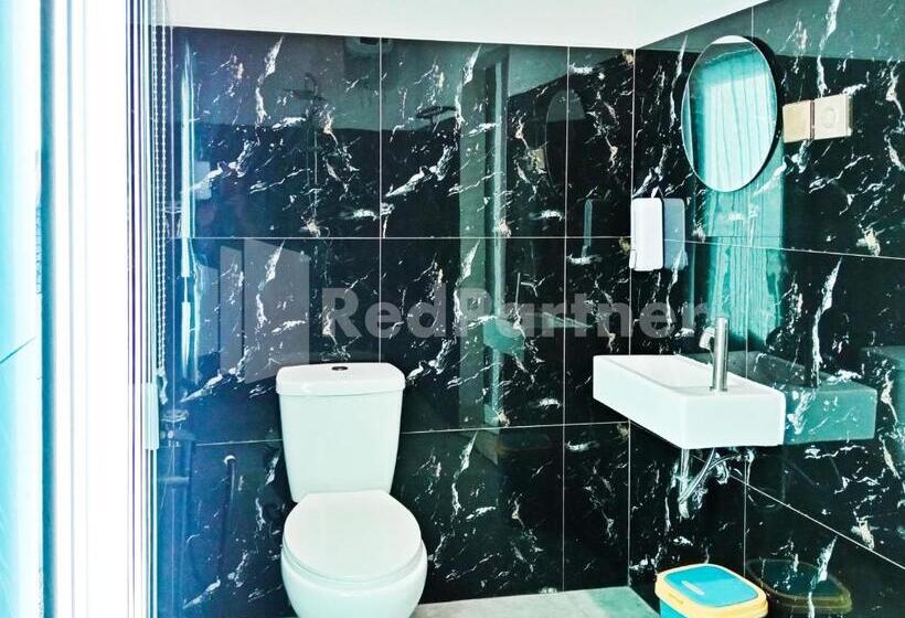 Отель Cerry Village Near Rs Mitra Siaga Tegal Redpartner