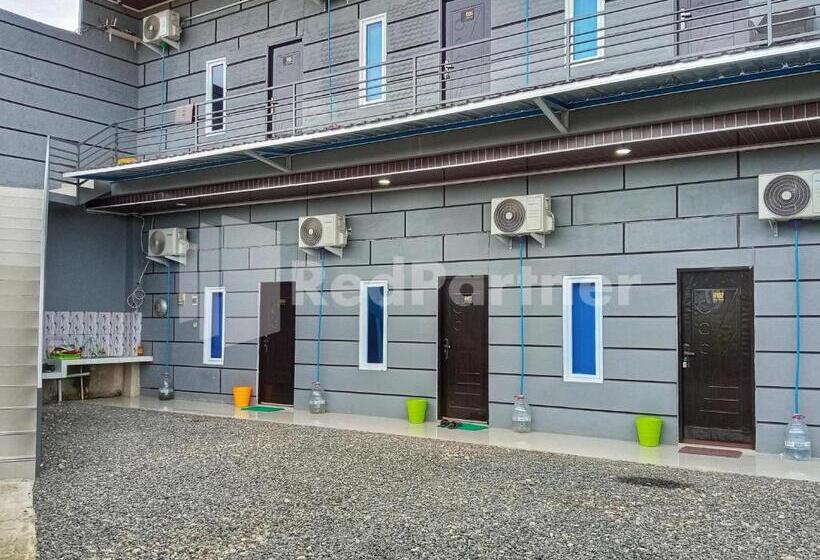 Отель Cerry Village Near Rs Mitra Siaga Tegal Redpartner