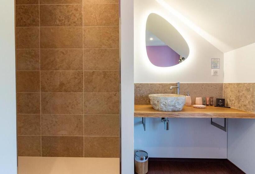 Отель Château De Tilly