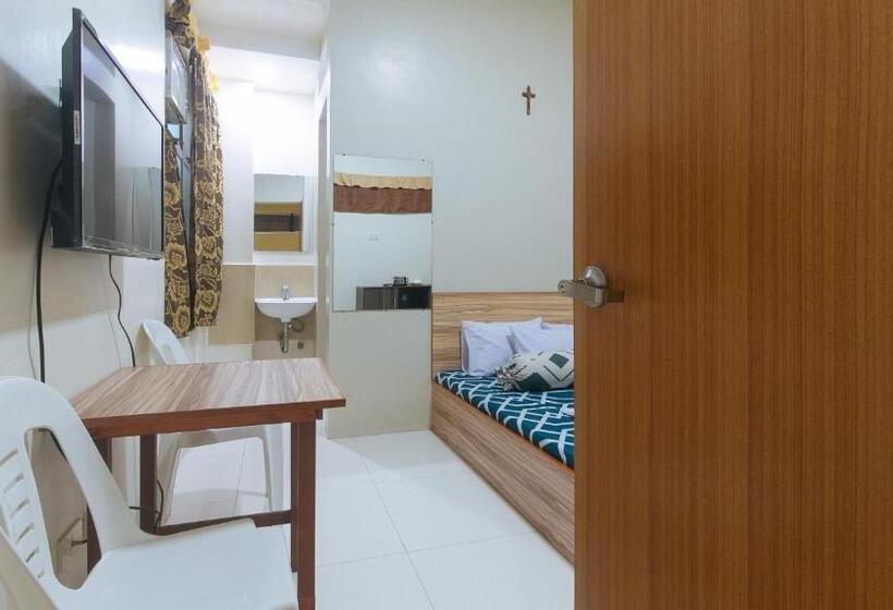 فندق Cm Apartelle Iloilo International Airport By Reddoorz
