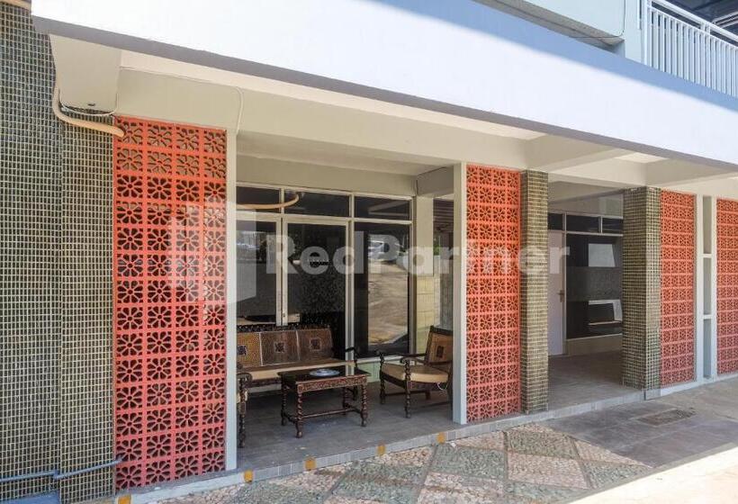 Отель Kostel Satu Semarang Redpartner