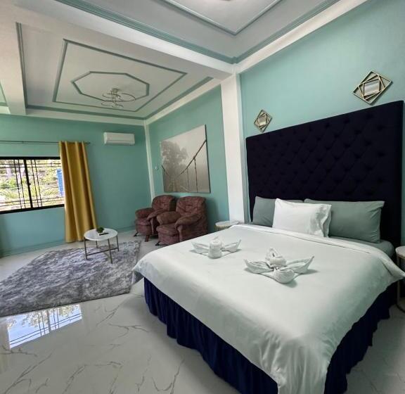 בית מלון כפרי Lawson’s Beach Resort