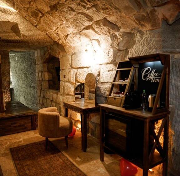 בית מלון כפרי Lost City Cappadocia