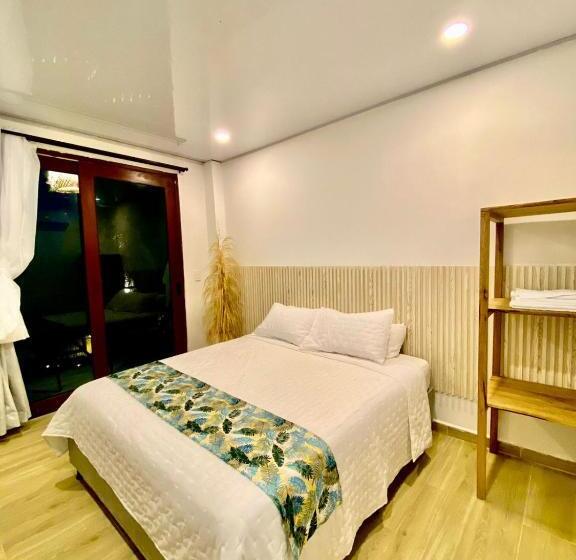 هتل Moñitos Beach