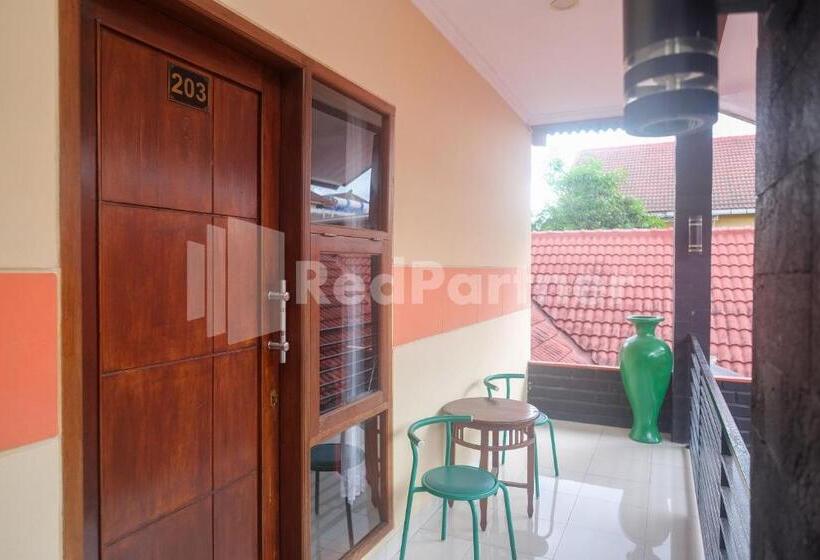 호텔 Ndalem Pundhi Maguwoharjo Redpartner