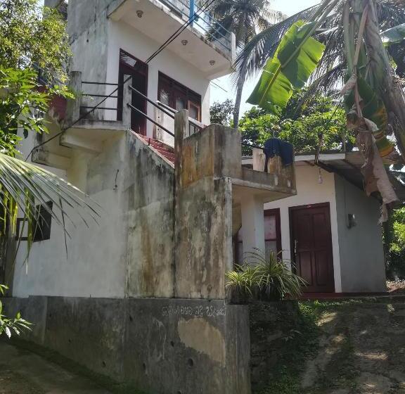 בית מלון כפרי Niro Villa