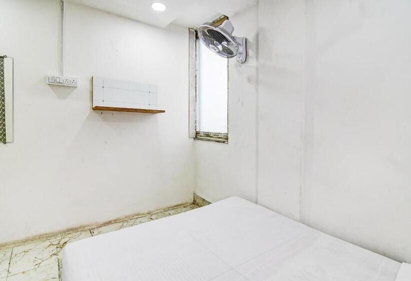 בית מלון כפרי Oyo Mannat Inn