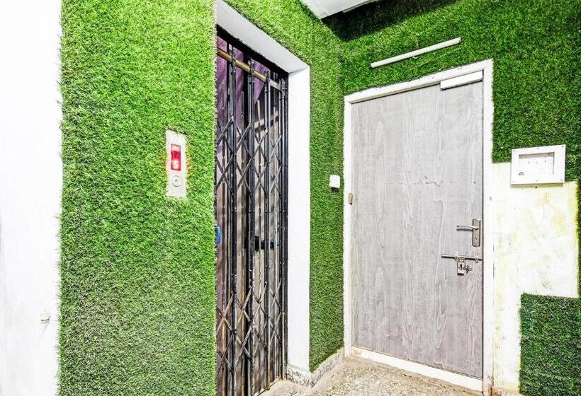 בית מלון כפרי Oyo Mannat Inn