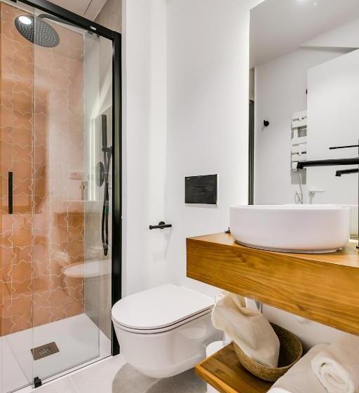 هتل Palacio De Bobadilla Suites