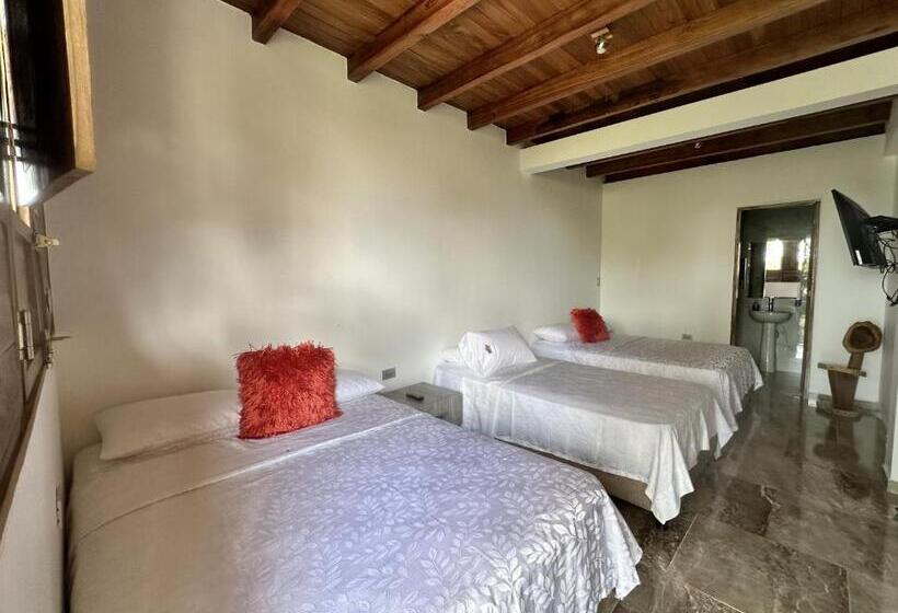 Отель Puente Iglesia