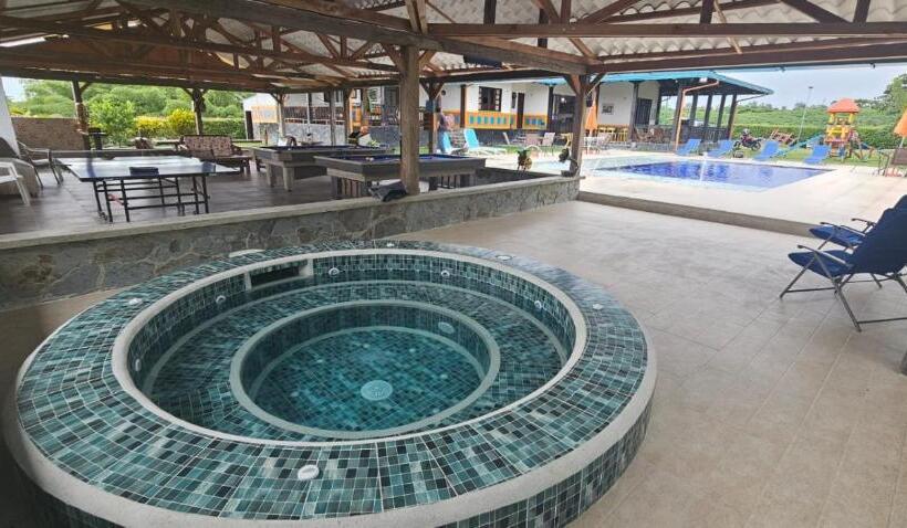 هتل Puente Iglesia