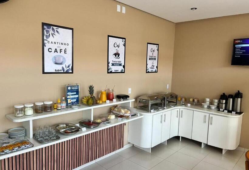 בית מלון כפרי Radar Pálace