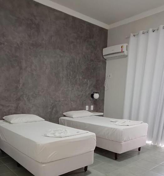 בית מלון כפרי Radar Pálace