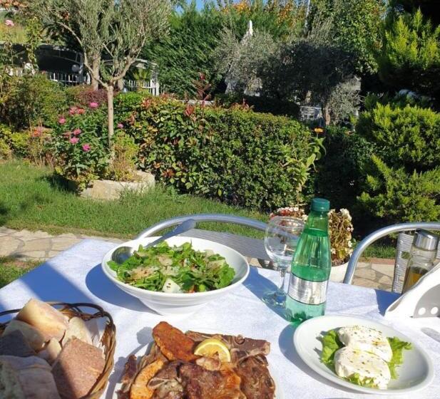 هتل Restorant Halal Il Tramonto