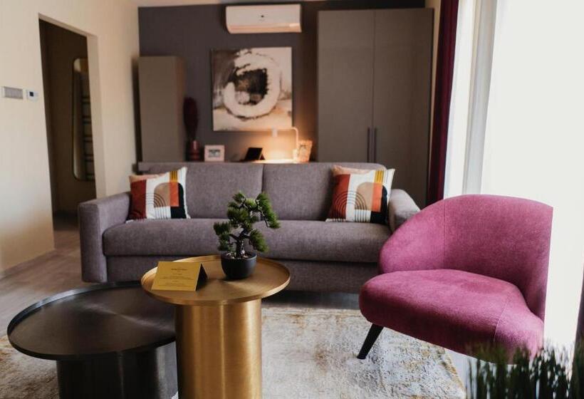 Отель Riva Boutique