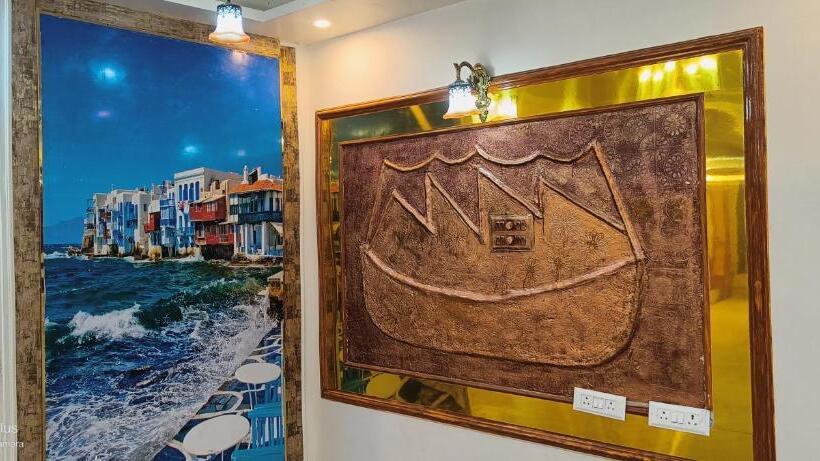 בית מלון כפרי Rr Palace Hall Booking