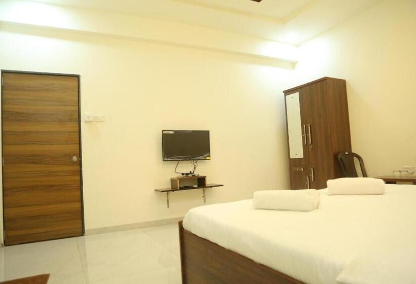 Hotel Rudraksh Nagthane