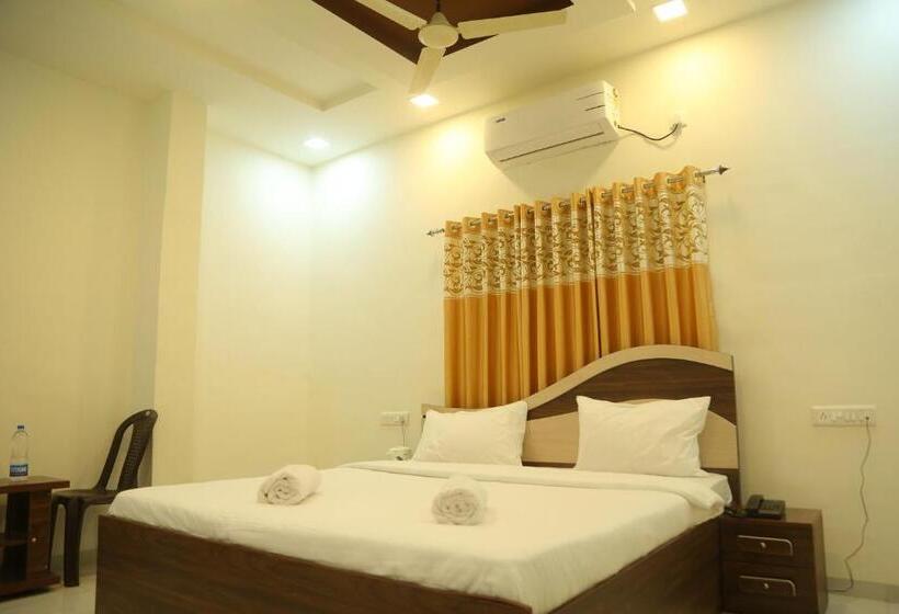 Hotel Rudraksh Nagthane