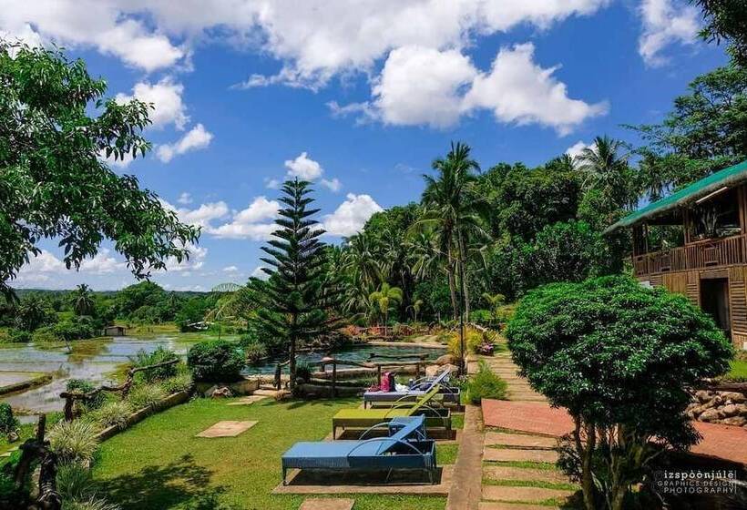 호텔 Samkara Restaurant And Garden Resort