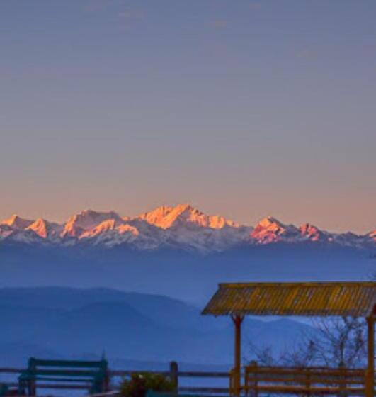 Отель Shangri La Regency Darjeeling