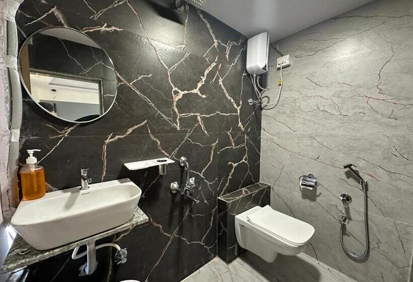 בית מלון כפרי Sky Palace