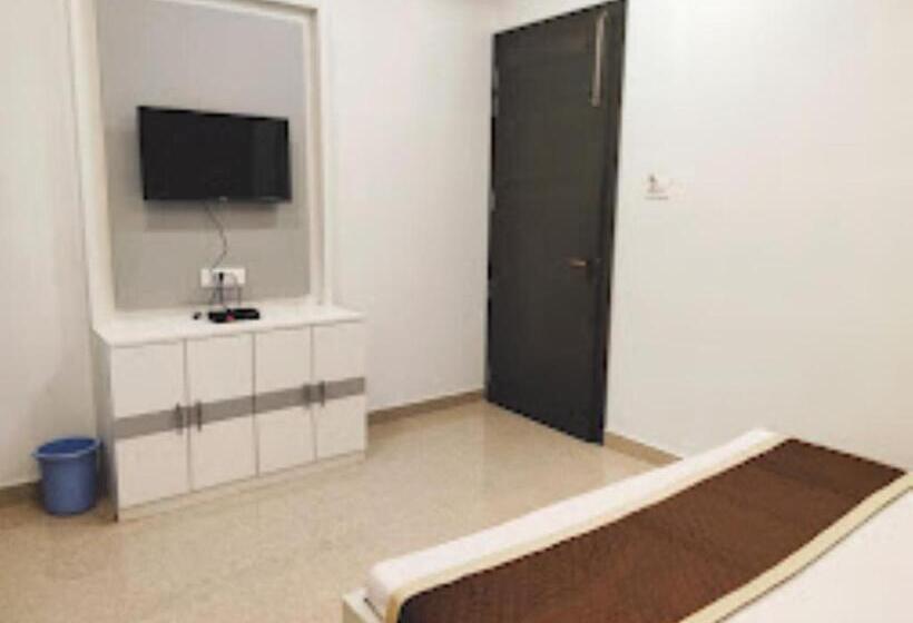 ホテル The Shree Jee Palace , Mirzapur